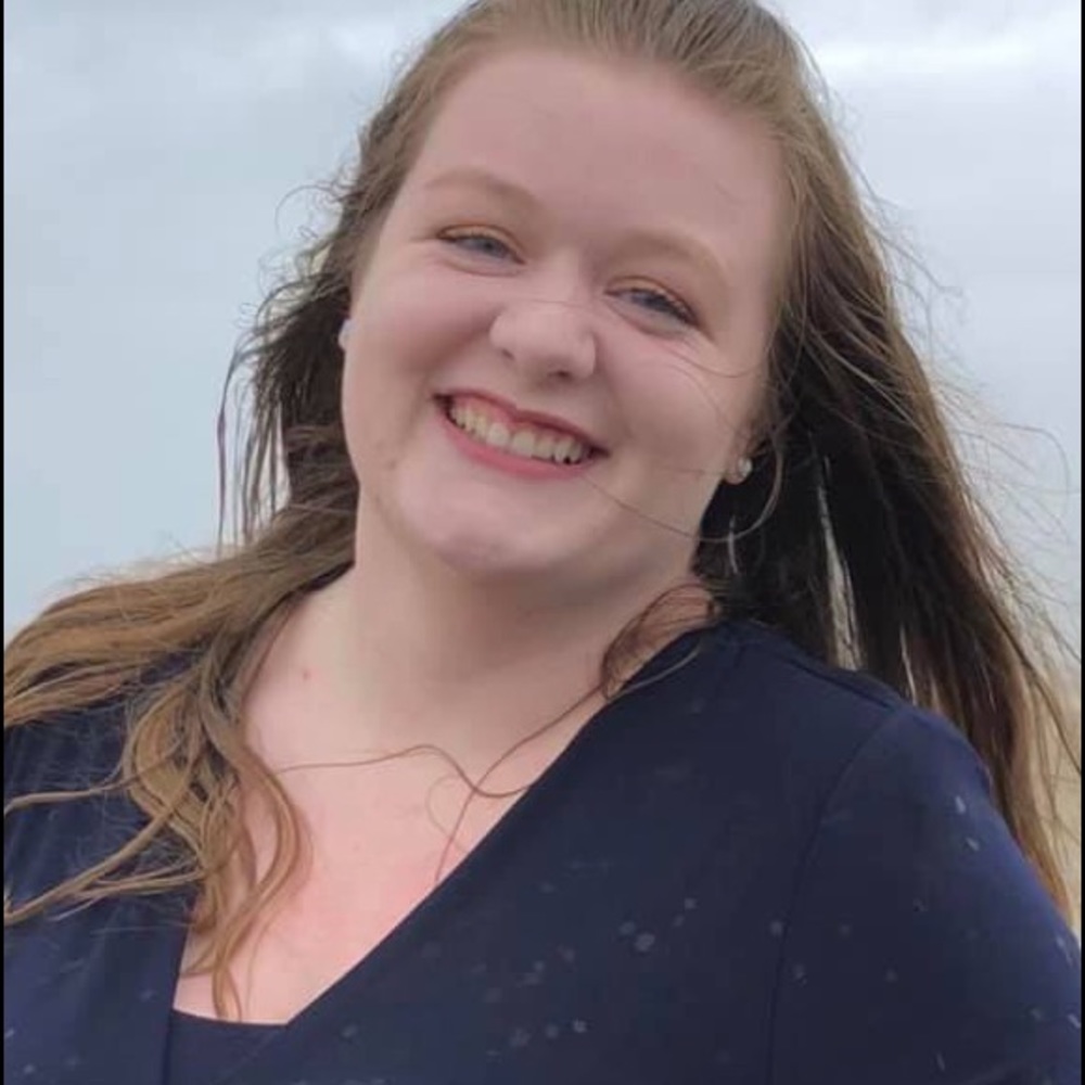 Meet your Posher, Alexaundra